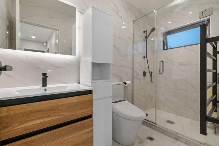 7/11 Camp Road Mt Wellington_7