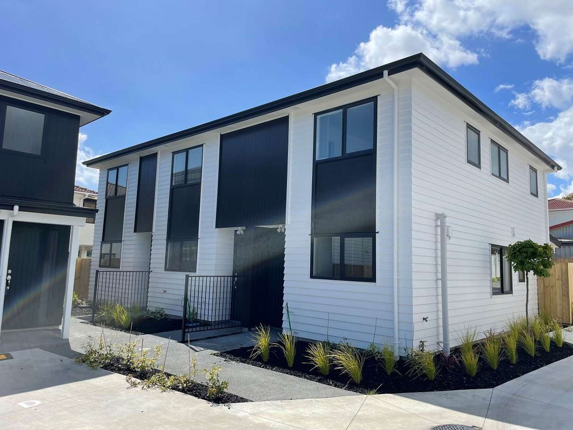 4/21 Alabaster Drive Papatoetoe_0