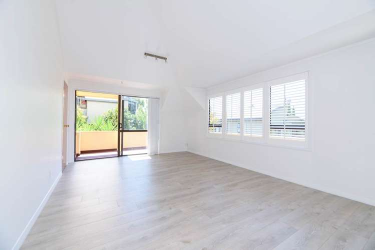 2/18 Killarney Street Takapuna_7