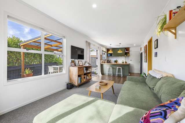 20 James Street Raglan_3