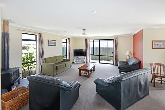 19 Greenfield Place Twizel_3