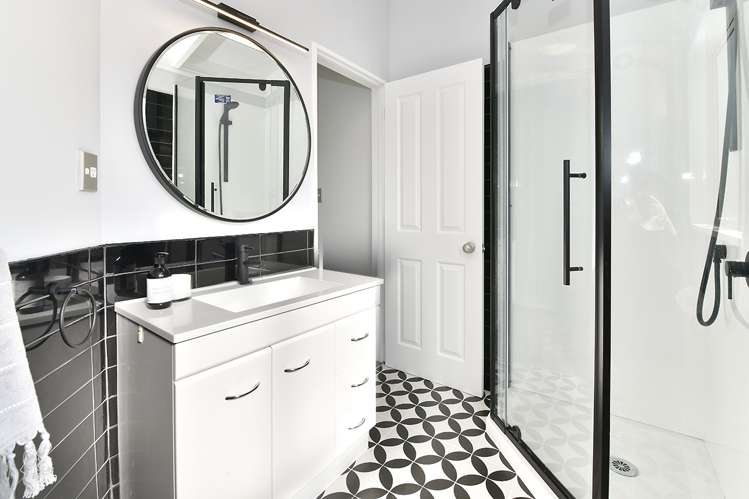 7 Amberly Rise Helensville_15