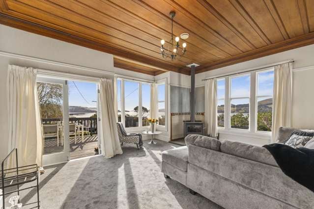 Character Home with Harbour Views & Sun
