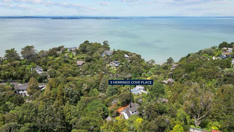 3 Herrings Cove Place Titirangi_46