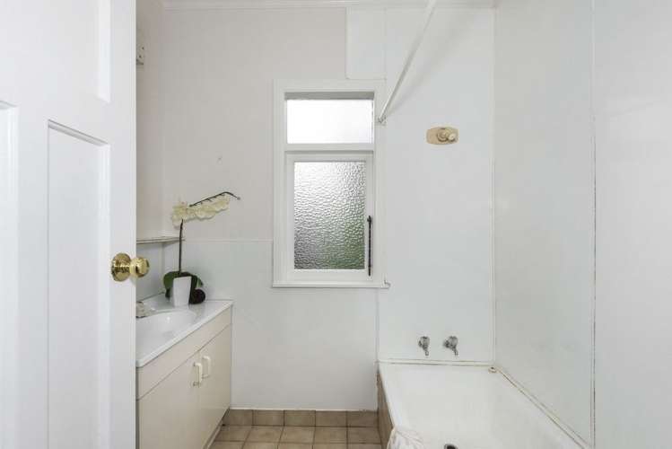 211 Henderson Valley Road Henderson_5