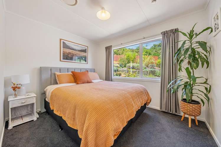 21 Oaklands Grove Clouston Park_23