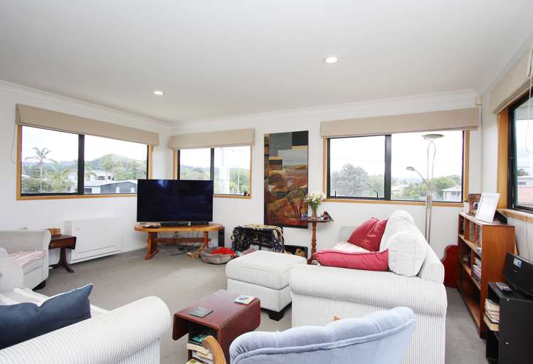 200 Sylvia Rd Whangamata_2