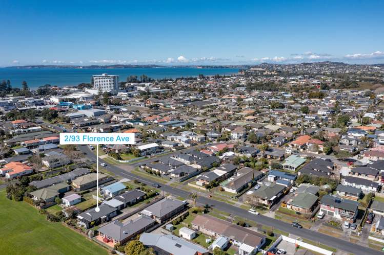 2/93 Florence Avenue Orewa_11