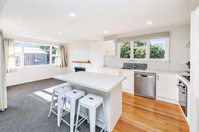 56 North Terrace Darfield_4