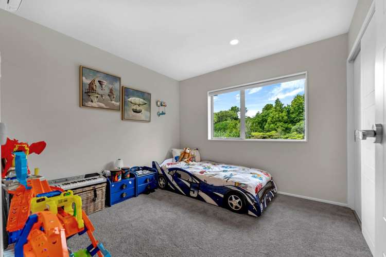 15 Farnol Street Hillsborough_16