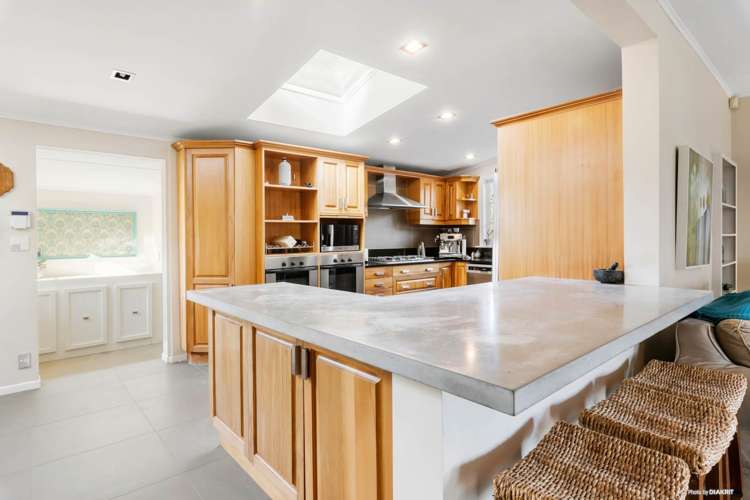 284 Whitford Park Road Whitford_26