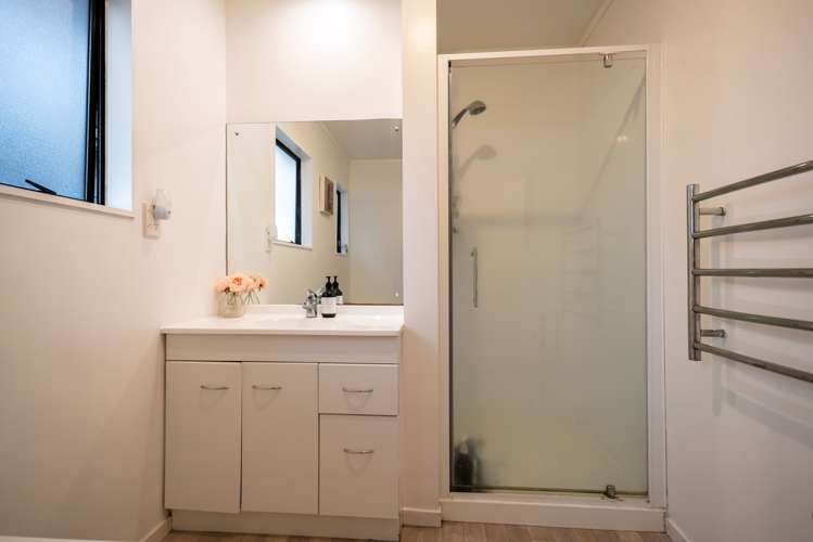 193 Racecourse Road Cambridge_14