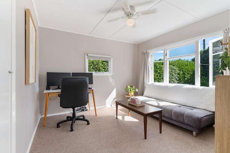 70 Park Road Carterton_11