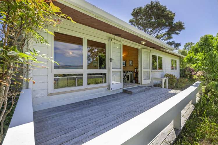 14b Greenslade Road Raglan_39