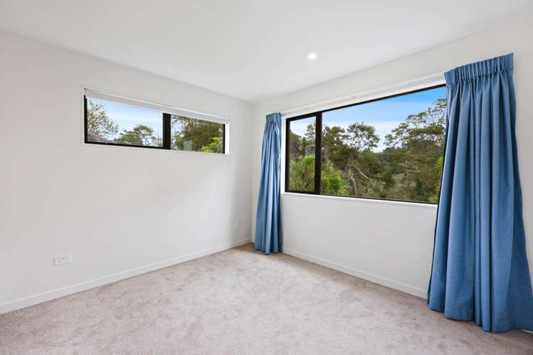 1/22 Spinella Drive Bayview_22