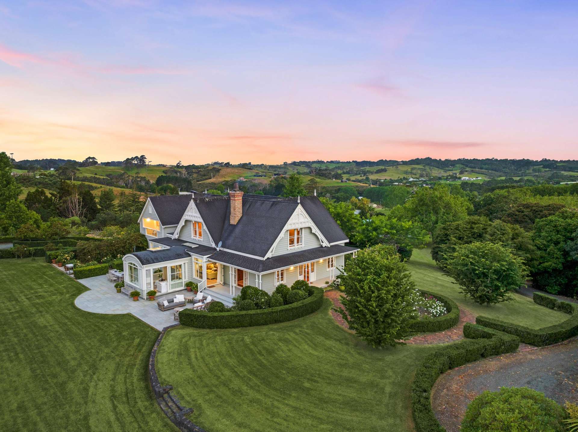 70 and 70A Pebble Brook Road Waitoki_0