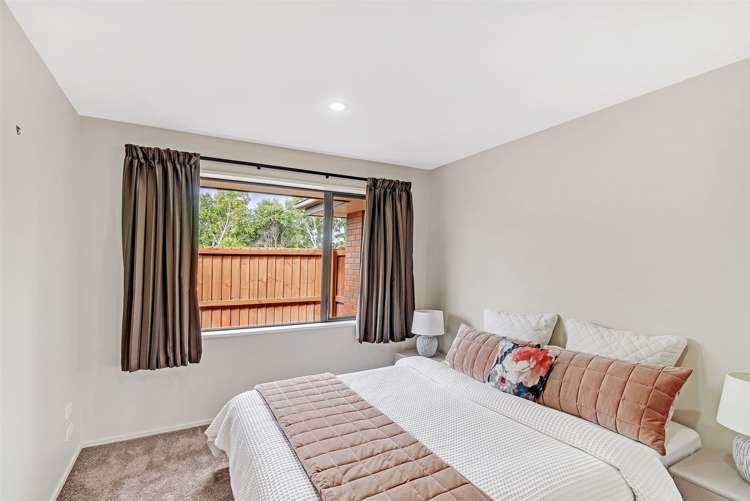 38a George Street Rolleston_10