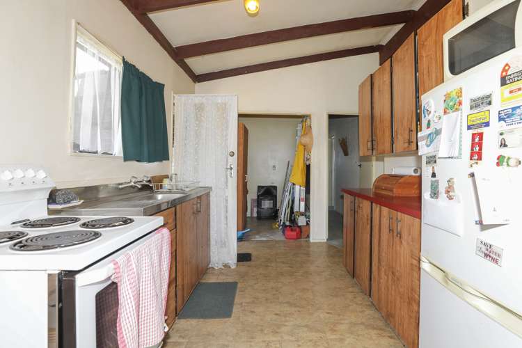 20 Sequoia Crescent Owhata_2