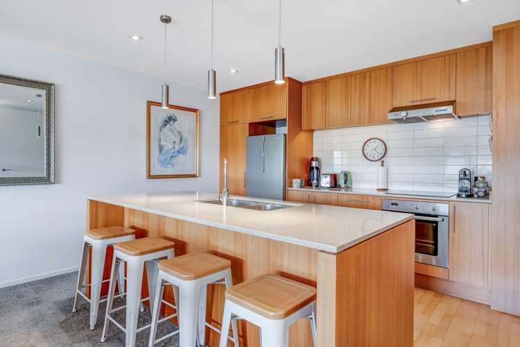 206/252 Centreway Road Orewa_3