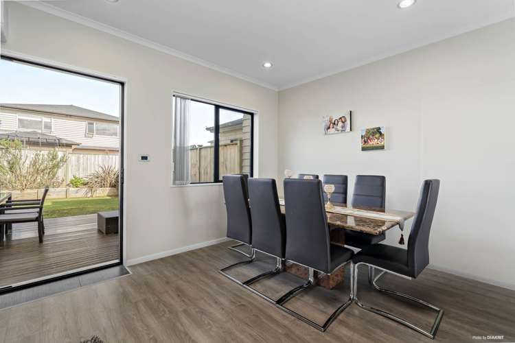 24 Carrickdawson Drive Flat Bush_13