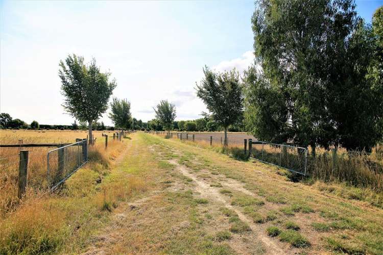 36 Andrews Road Lincoln_30