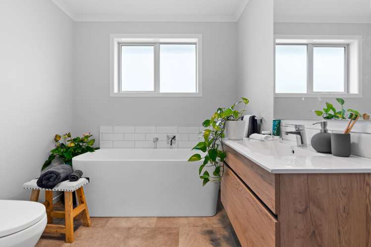 10 John Mcdonald Mews Masterton_15