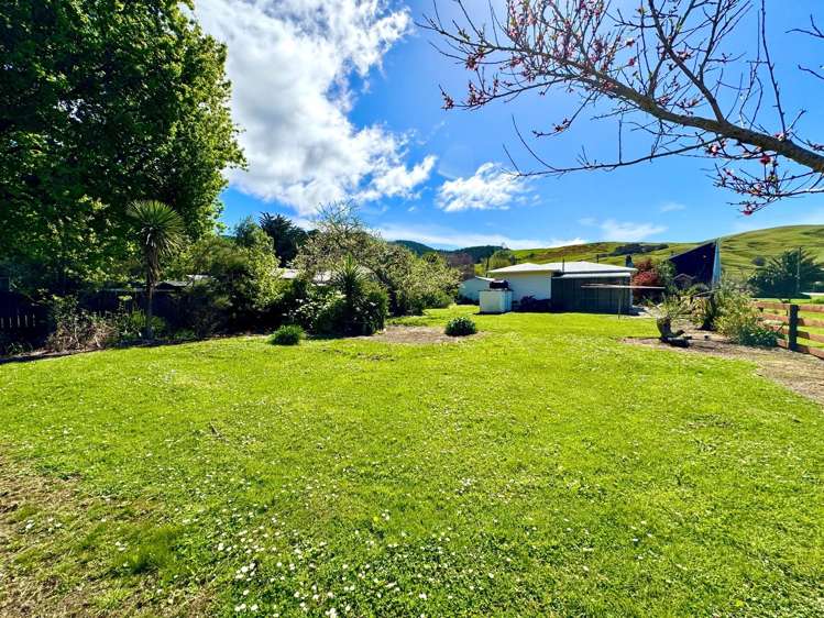 8 Dundas Street Porangahau_13