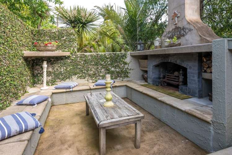 19 Montgomery Crescent Cockle Bay_10