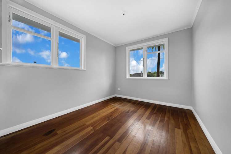 73 TE PUEA AVENUE Meremere_7