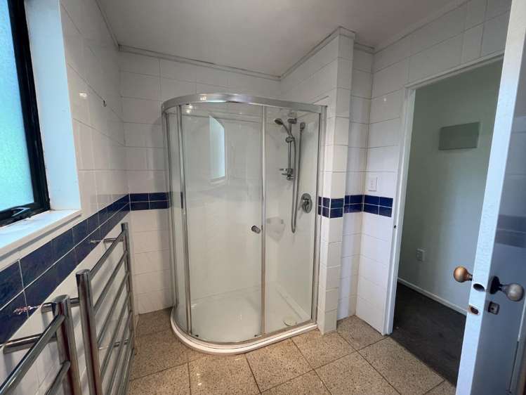 38 Carlton Terrace Westown_10