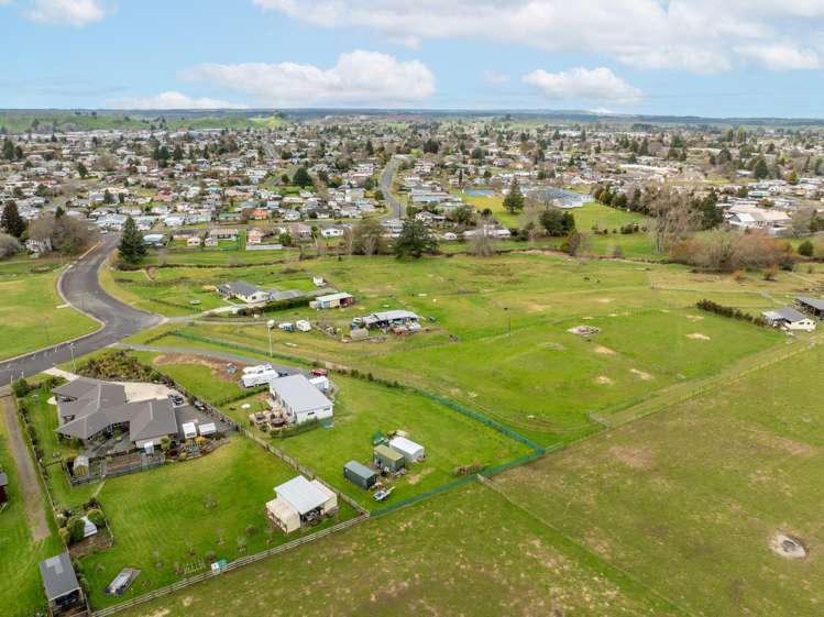 9 Princess Beatrix Avenue Tokoroa_24