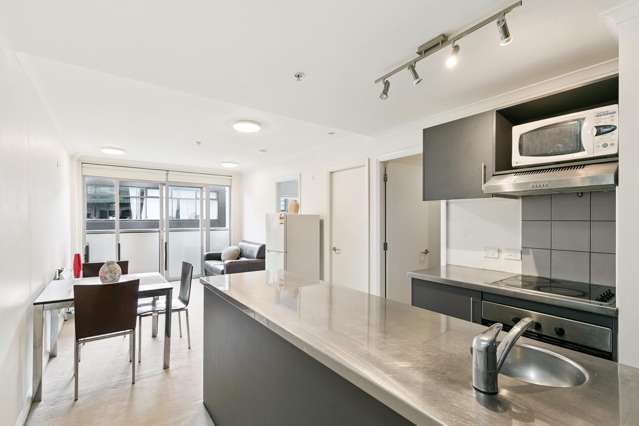 208/15 Holland Street Te Aro_1