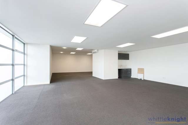 10/211 Ferry Road Waltham_2