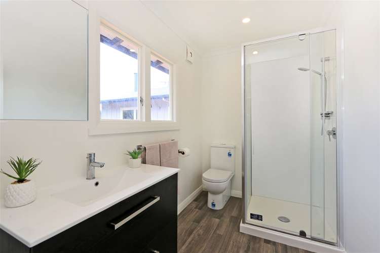 8 Beach Road Haumoana_16