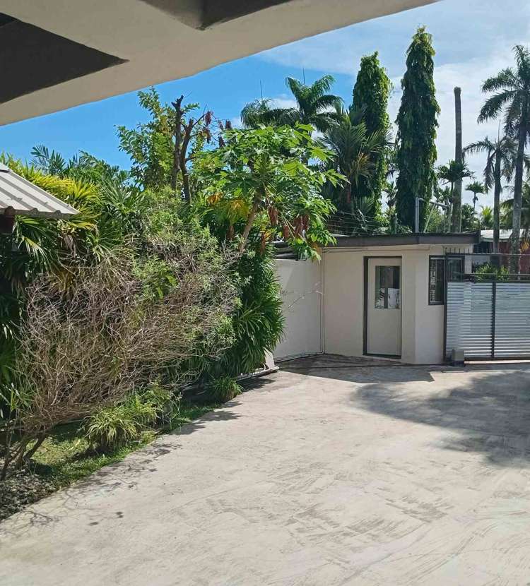 Lot 21 Seni Buadromo Suva_15