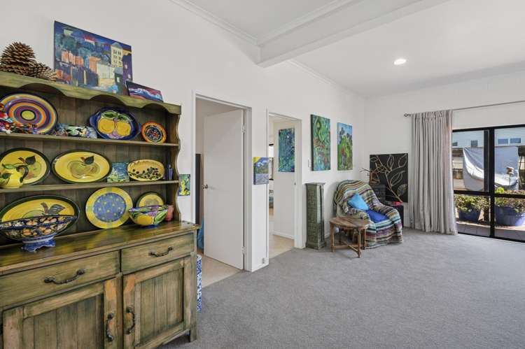 9 Gillies Avenue Central_20