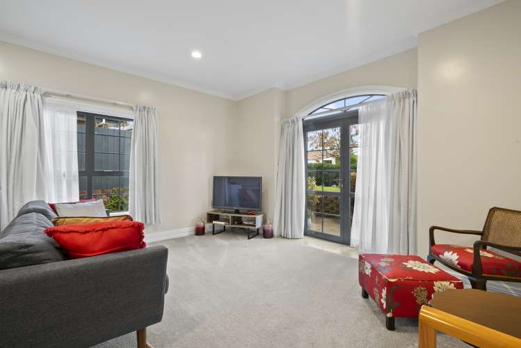 1 Beverage Place Rosehill_17