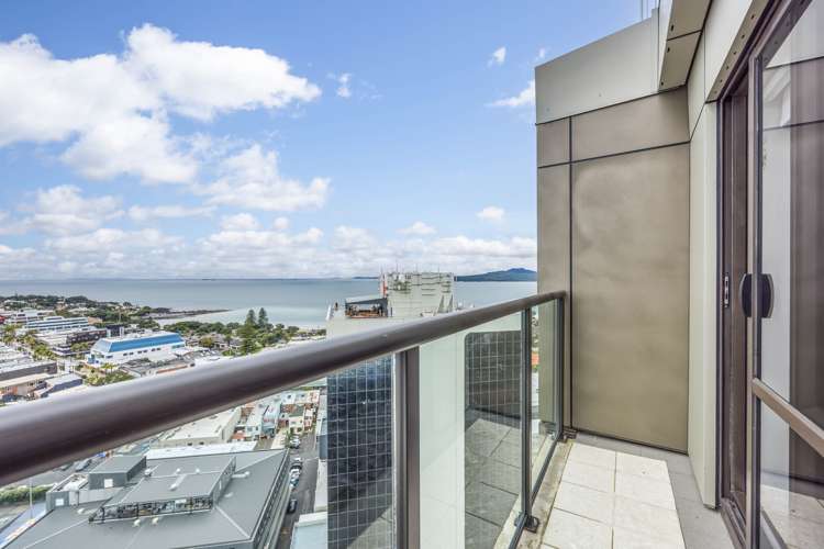 9-17 Byron Avenue Takapuna_12