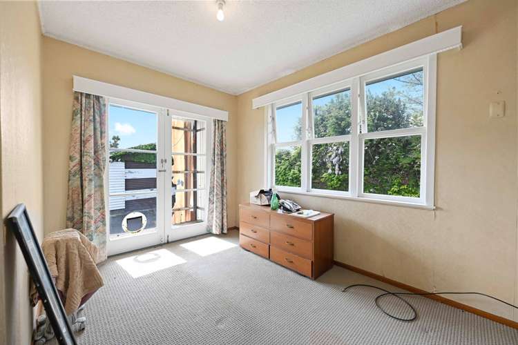 6 Carlyle Avenue Chartwell_6