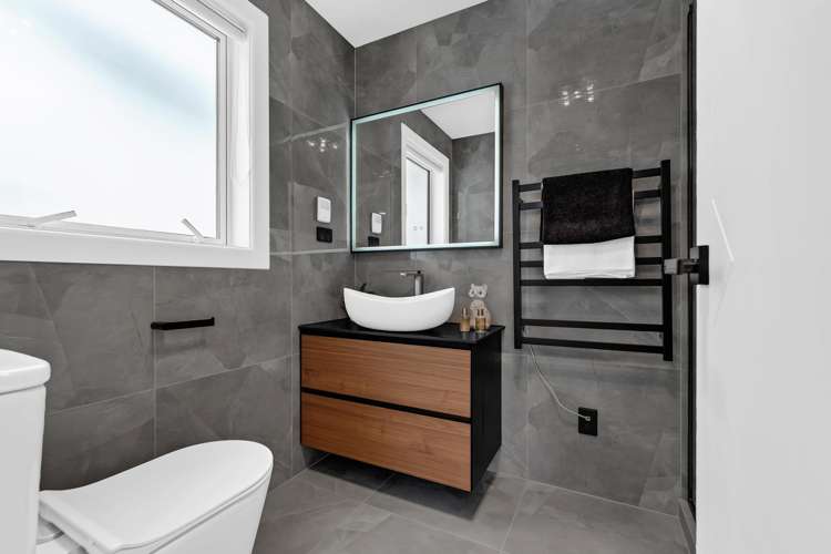 54 Elevation Street Flat Bush_31