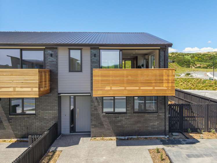 65 and 63 Oakum Road Whitby_21