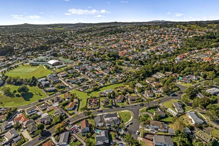 3 Caley Court Totara Heights_18