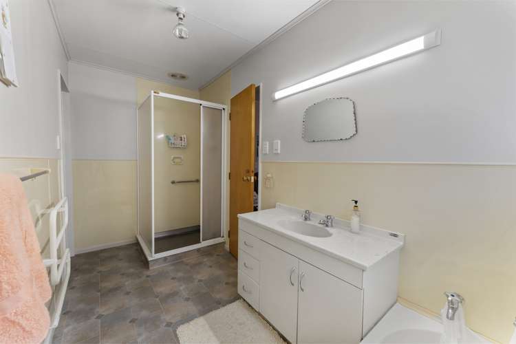 478 Devon Street East Strandon_13