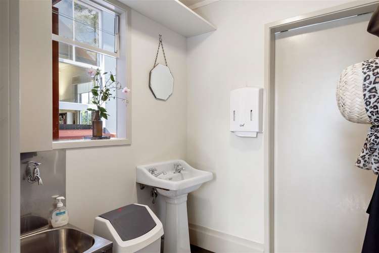 58 Calliope Road Stanley Point_33