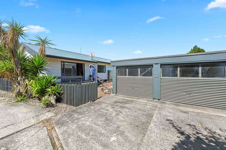 24a Macdonald Road Glenview_14