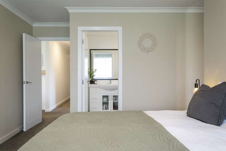 19 Montgomery Crescent Kinloch_18