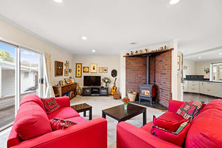 11 Willow Drive Taradale_5