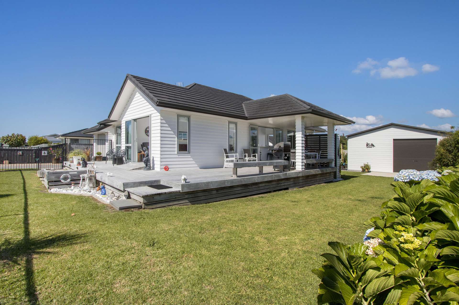 6 Sandleigh Drive Athenree_0