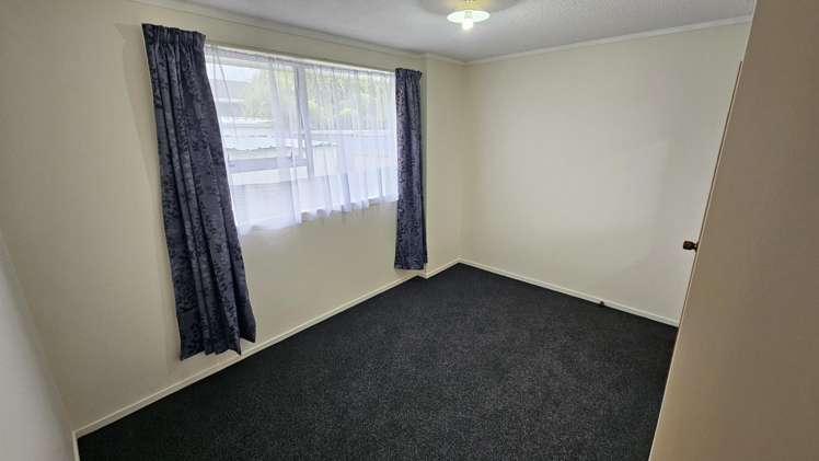 6 Glamis Avenue Bell Block_9