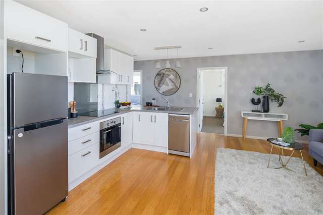 8a Dominica Crescent Grenada Village_2